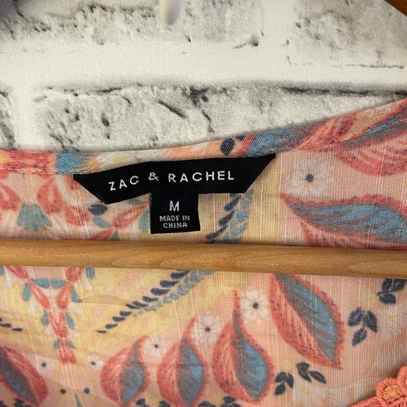 Women’s Zac & Rachel yellow, coral & blue v-neck floral tunic top Medium - Picture 3 of 4